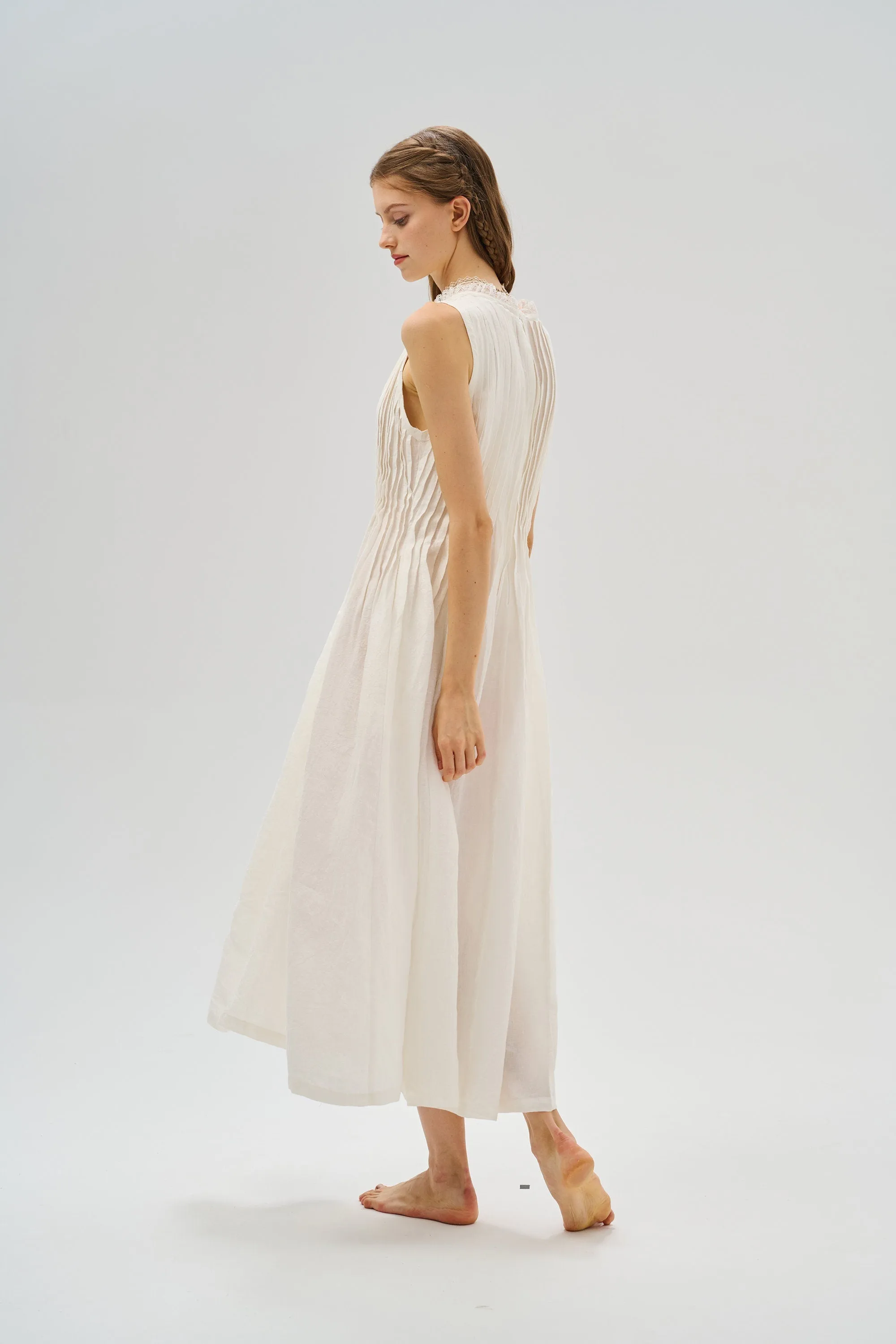 Balia 17 | Pleated Linen Dress