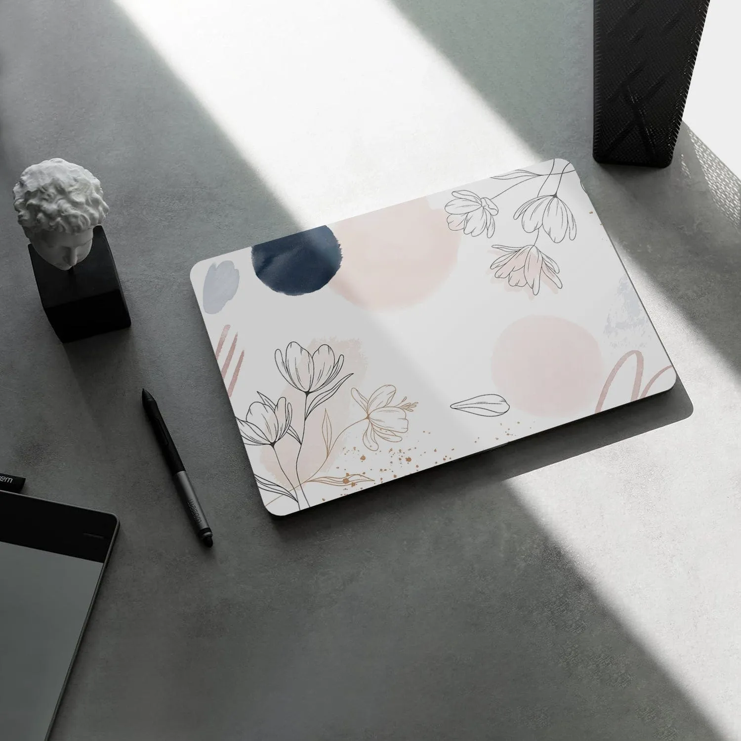 Hybrid-Flex Watercolor Floral Case - MacBook Air